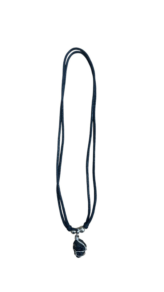 Black Tourmaline Necklace – Protective Energy & Grounding Charm