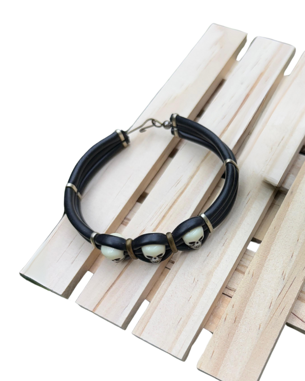 Skull Bracelet – Spiritual Protection Jewelry for Strength, Power & Ancestral Connection